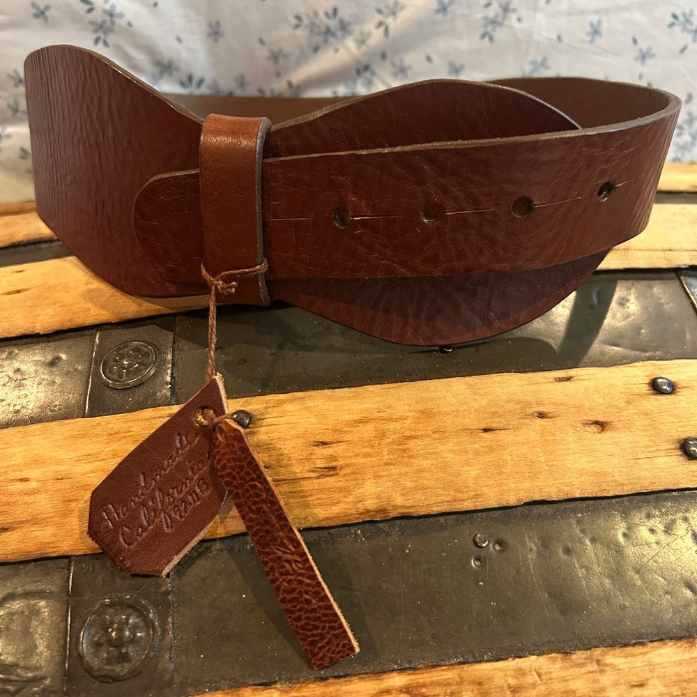 Tarayaruga leather belt